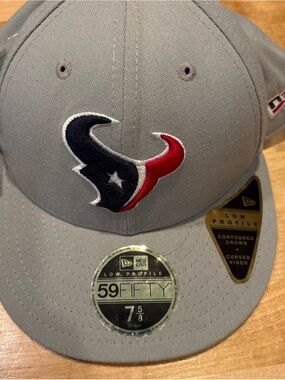 New Era Gray Houston Texans Low Profile Fitted Hat with Navy and Red Logo
